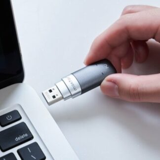 Nukii Smart Auto-Locking NFC Technology Flash Drive
